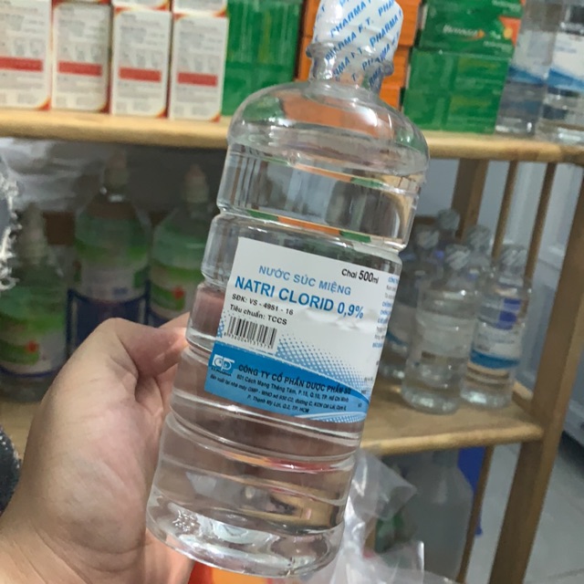 Dung dịch nước muối sinh lý súc miệng 3/2 (FT Pharma) chai 500ml - Natri clorid 0,9% (Súc họng, rửa mặt)