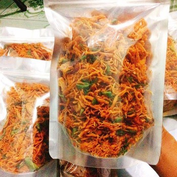 500G KHÔ GÀ XÉ LÁ CHANH