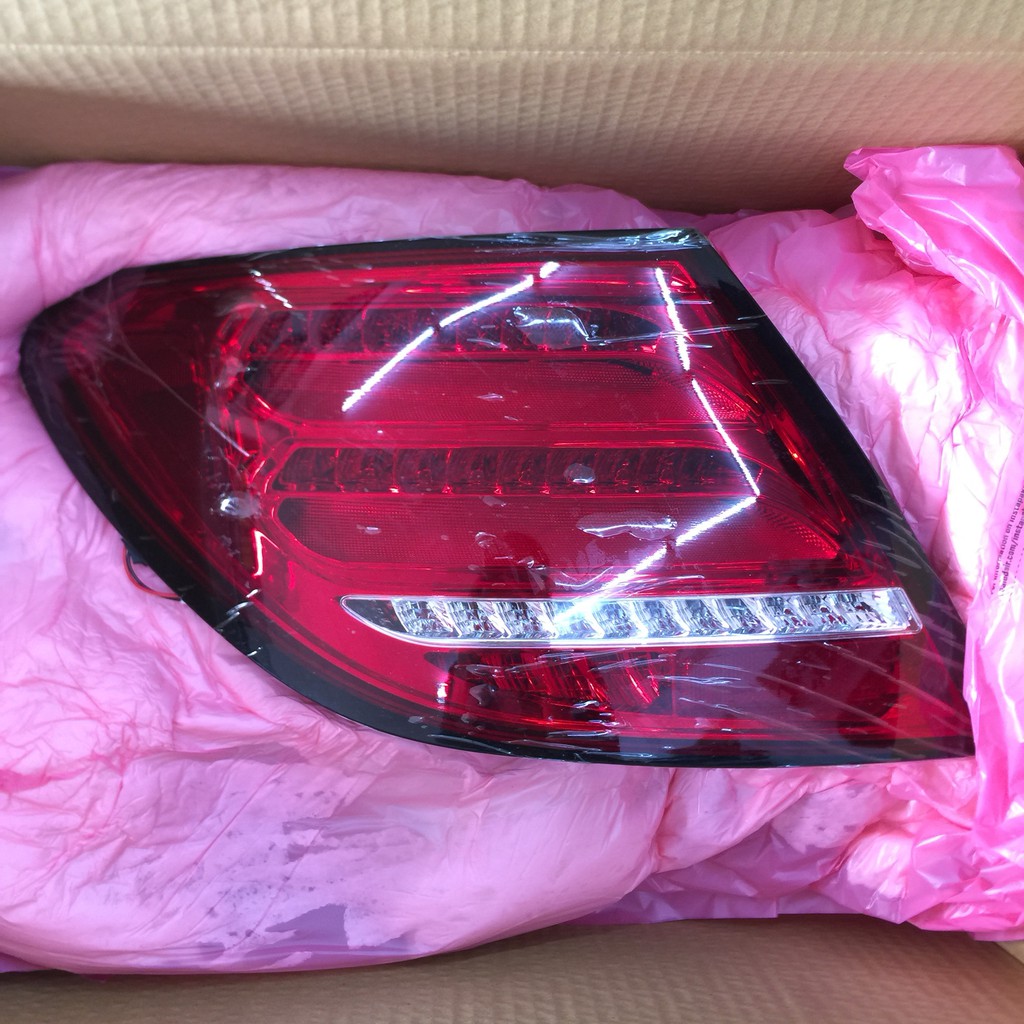 Combo Đèn hậu, pha W204