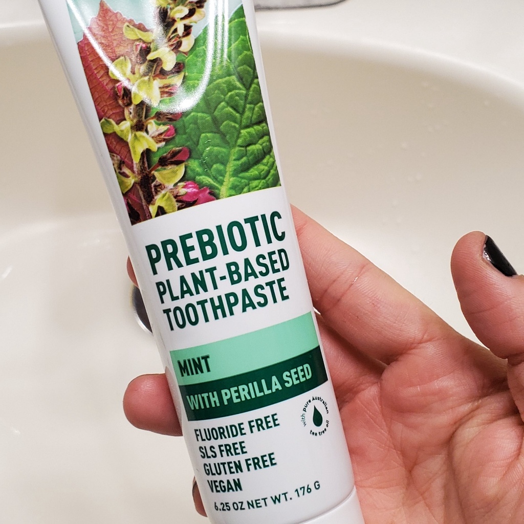 KEM ĐÁNH RĂNG BẠC HÀ &amp; HẠT TÍA TÔ PERILLA Desert Essence, Toothpaste Plant Based Prebiotic Mint Perilla Seed, 176g