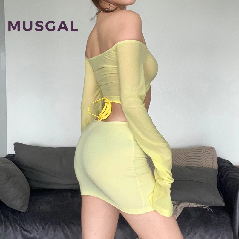 Bộ Áo Tay Dài Màu Trơn Ôm Dáng + Chân Váy Thời Trang Cho Nữ