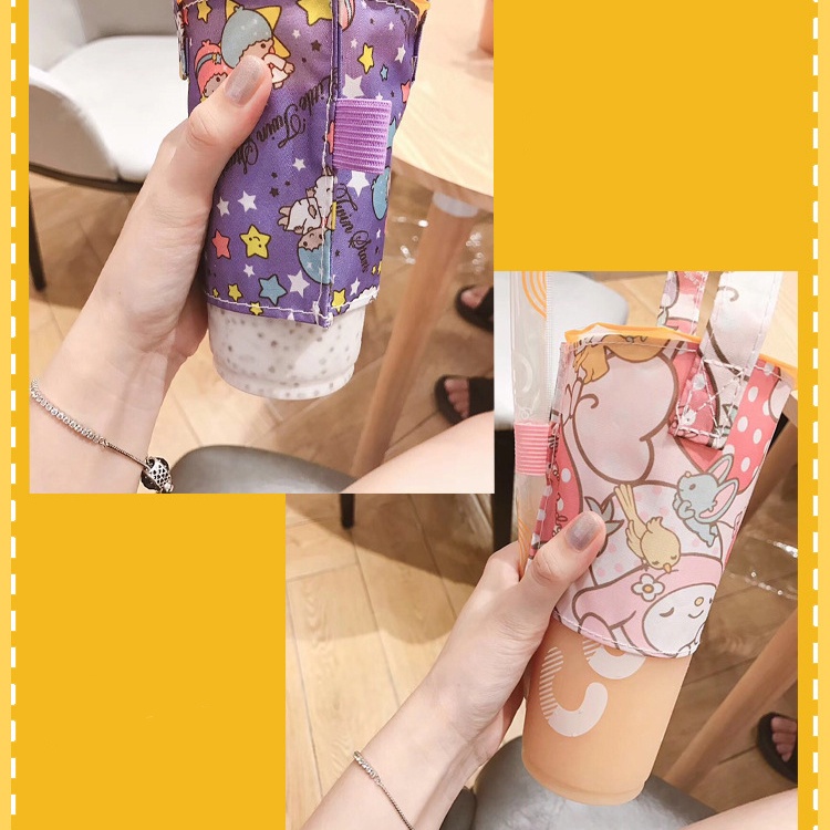 Quai Vải Xách Ly Trà Sữa, Cafe Tiện Lợi Sanrio
