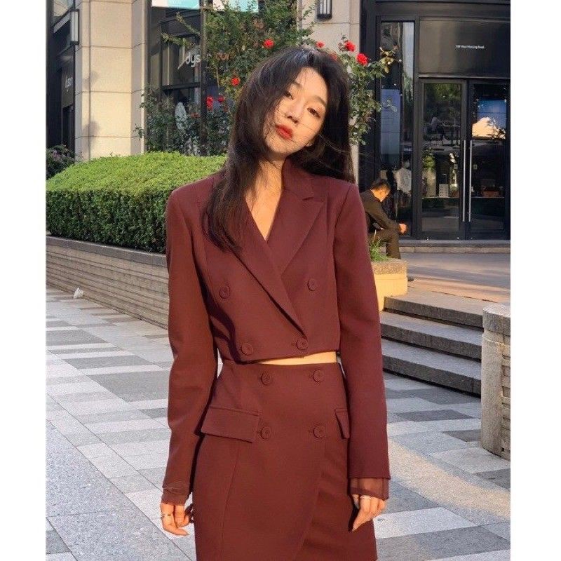 Set áo khoác vest croptop và chân váy Sakeri siêu hot - Có ảnh thật