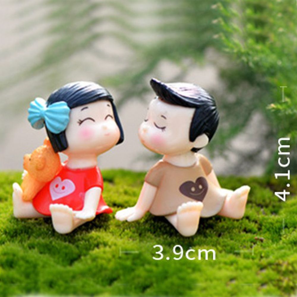 1 Bộ Mô Hình Bé Trai / Bé Gái Mini Nhiều Màu Sắc Trang Trí Tiểu Cảnh Sân Vườn