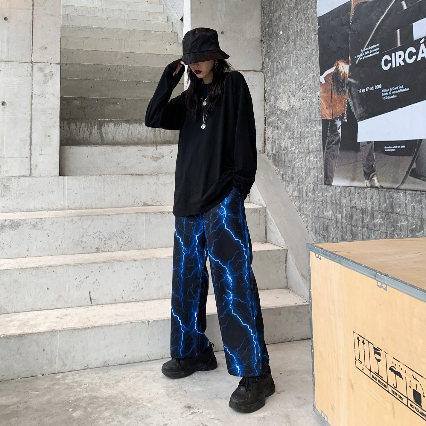 Quần Dài Nữ Ống Rộng In Hình Tia Chớp Phong Cách Hàn Quốc | BigBuy360 - bigbuy360.vn