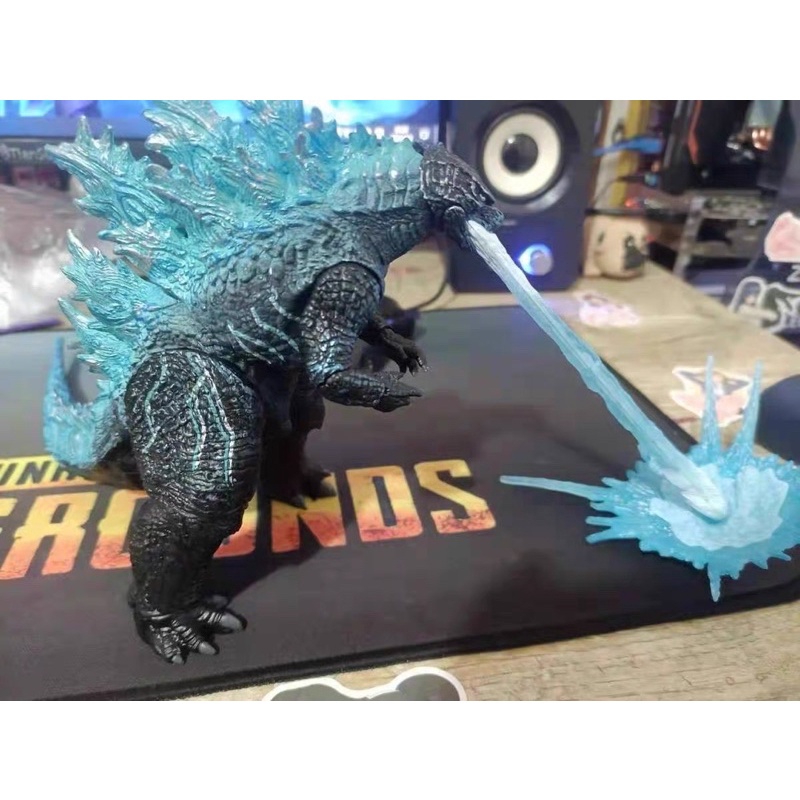 Mô hình NECA Godzilla 2019 SHM Ultraman - Figure Quái Vật Ver 2 King of the Monsters Lửa Xanh