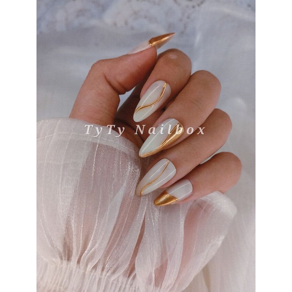 Móng tay giả thiết kế TyTy Nailbox hộp 10 móng kèm keo dũa