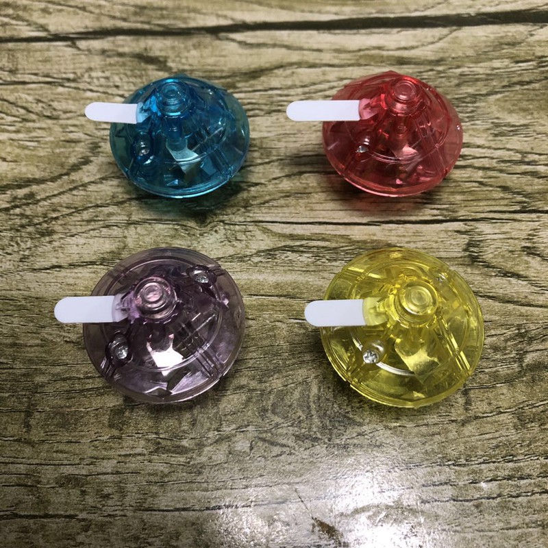 Bộ điều khiển con quay đồ chơi Beyblade Burst với 12 mẫu tùy chọn