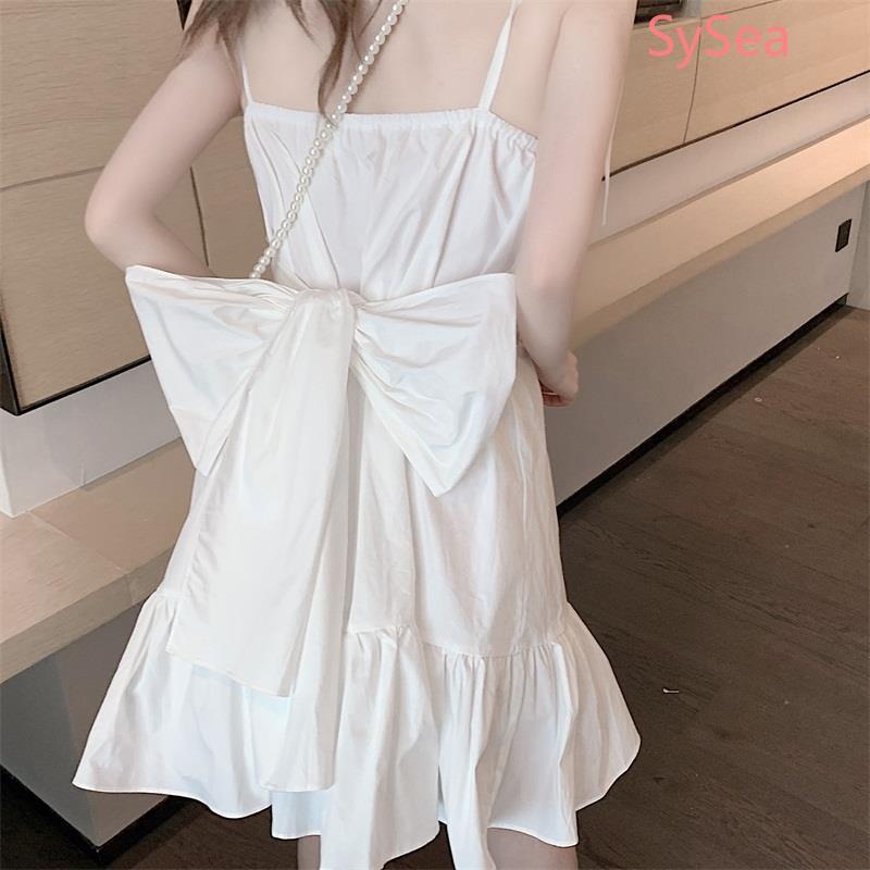 Đầm Hai Dây Màu Trắng Phối Bèo Thiết Kế Hở Lưng Quyến Rũ Cho Nữ