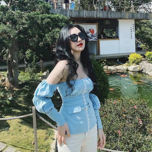 Áo Bẹt Vai Xanh Blue