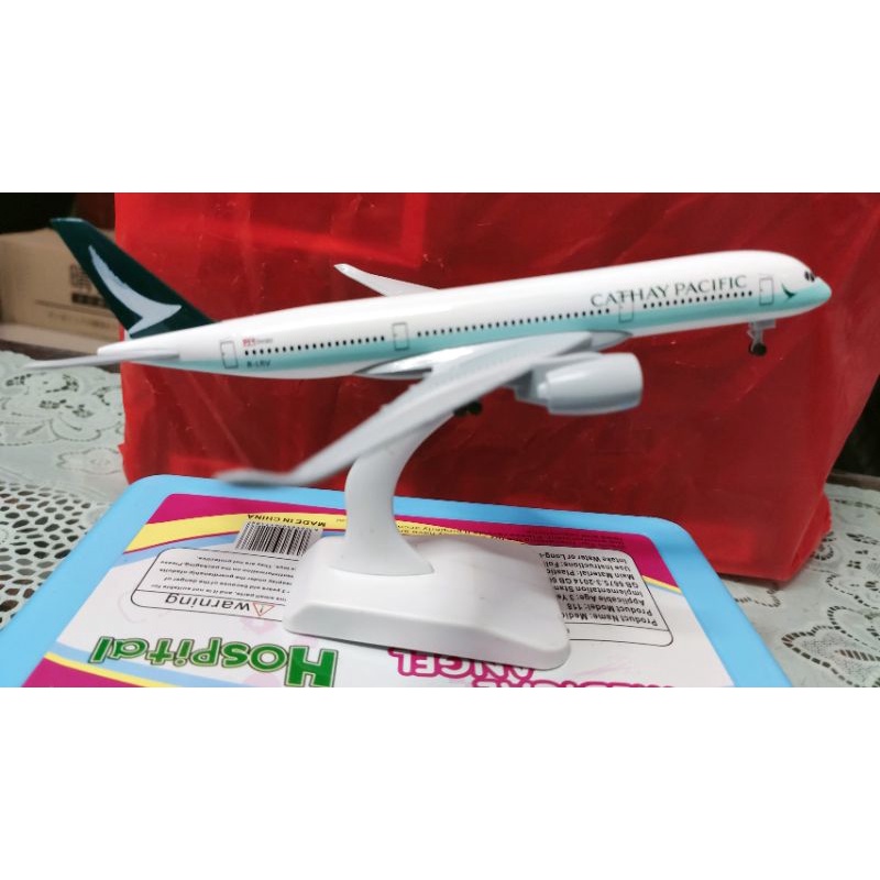 Mô hình máy bay kim loại CATHAY PACIFIC 20CM