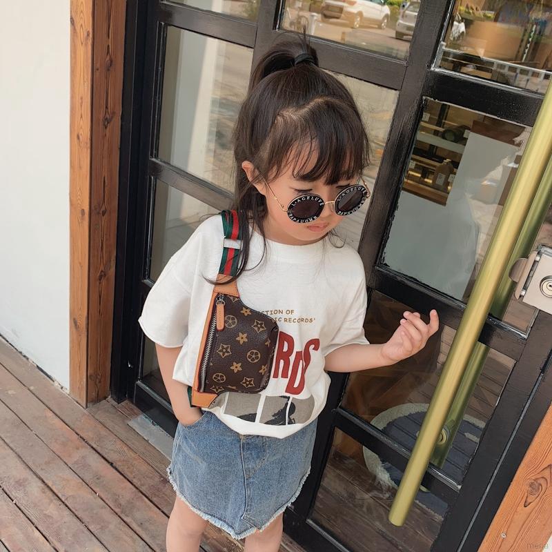 Túi đeo chéo ngực họa tiết xinh xắn dành cho bé yêu