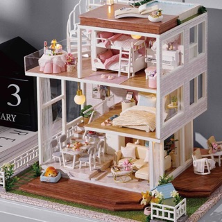 nhà gỗ Diy 3 tầng. (đã lắp ráp)