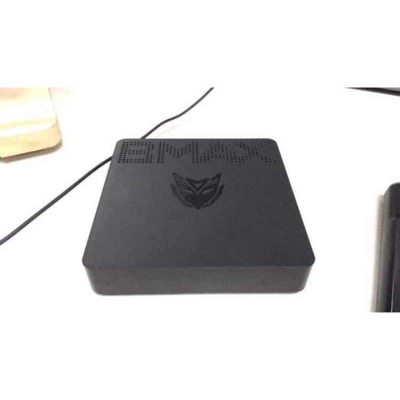 "HÀNG XỊN CHÍNH HÃNG" Case PC siêu mini cài sẵn Win - Tích hợp wifi - Full cổng kết nối - Cây máy tính mini giá cực tốt | BigBuy360 - bigbuy360.vn