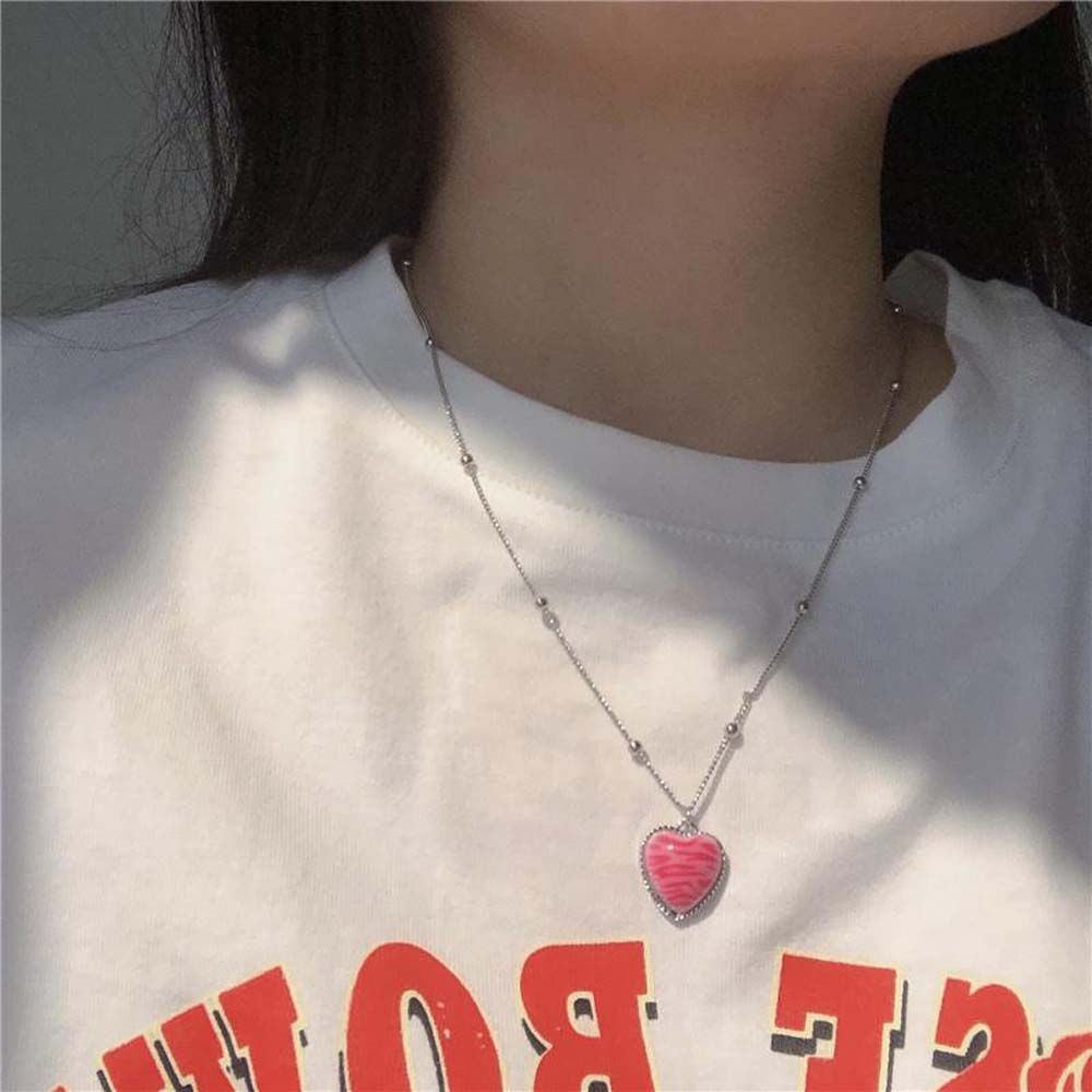 Vòng cổ choker mặt hình trái tim màu hồng thời trang Hàn Quốc xinh xắn cho nữ