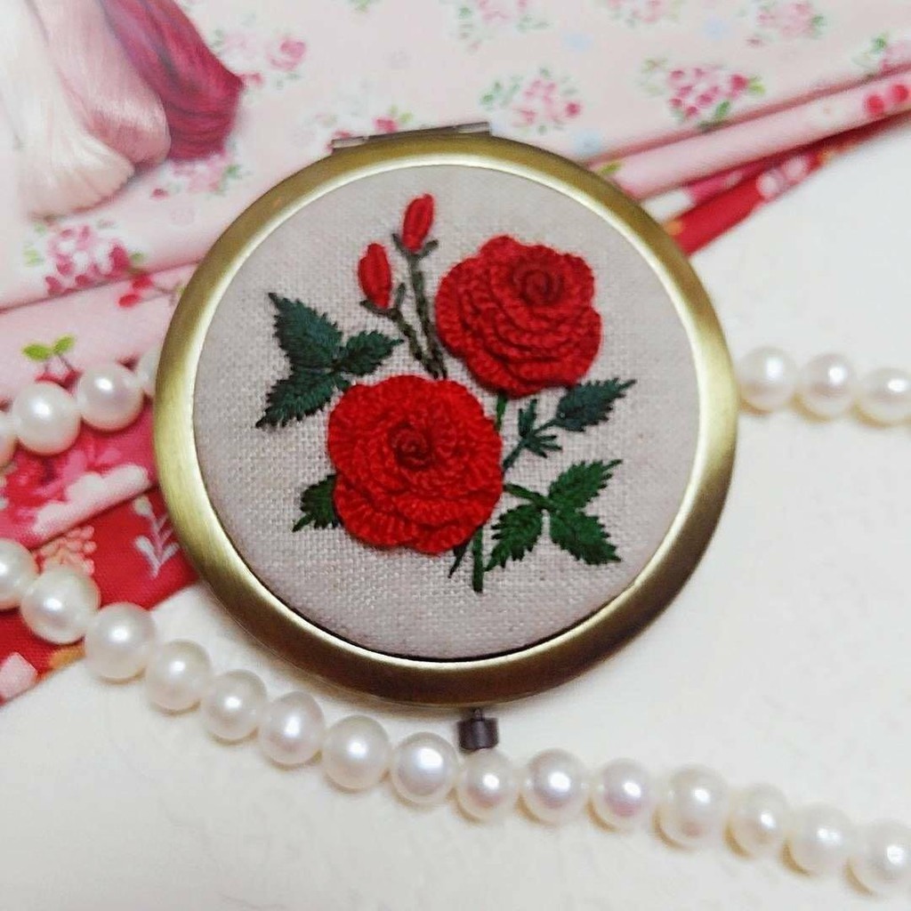 Gương cầm tay Thêu Handmade  - LỘC Homeis