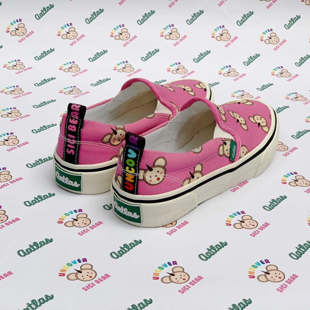 Giày Slip-on AATLAS in hoạ tiết Gấu (size 36,40,41)