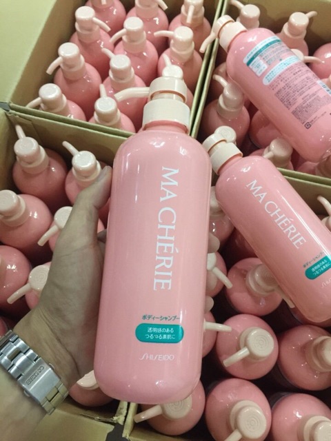 Sữa tắm Ma Cherie 600ml