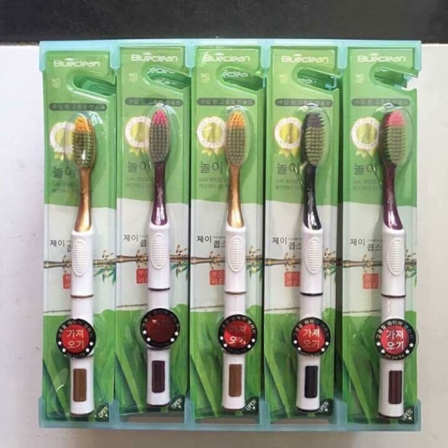 Chải răng than tre