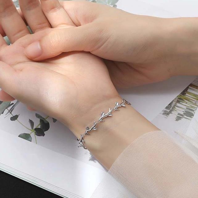 (075) Vòng Tay Thanh Lịch Lá Olive Rừng Nhẹ Nhàng Nữ Tính