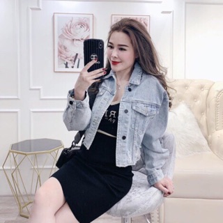 Áo khoác bò chữ sau có mũ siêu hót