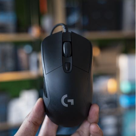 Chuột Máy Tính Gaming RGB Logitech G403 Có Dây, Chức Năng Click Chống Ồn, Chuyên Chơi Game LED Đẹp, Công Thái Học