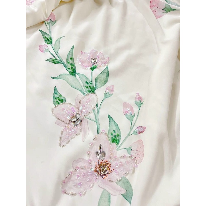 Áo Dài Cách Tân chát liệu tằm trắng cao cấp mẫu thiết kế mới 2022 MS15