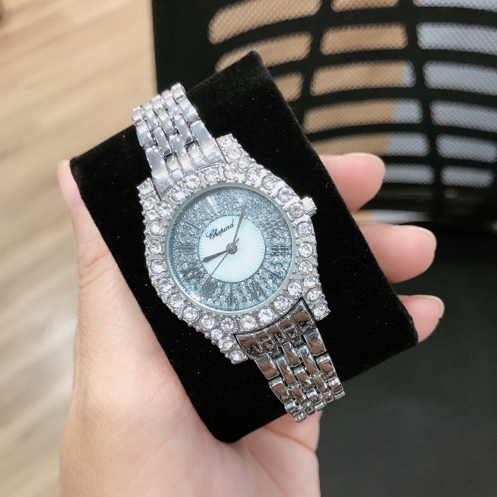 Đồng hỗ nữ đá chopard mặt đính đá cao cấp dây kim loại siêu đẹp sáng tay tôn da