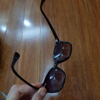 Kính HM auth vợt sale rẻ