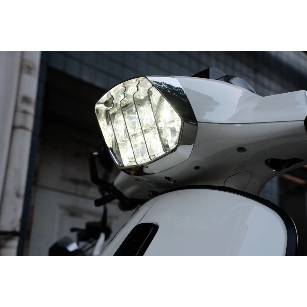 Ốp viền đèn pha xe Vespa Sprint  Chrome cao cấp Và Đen Sang trọng