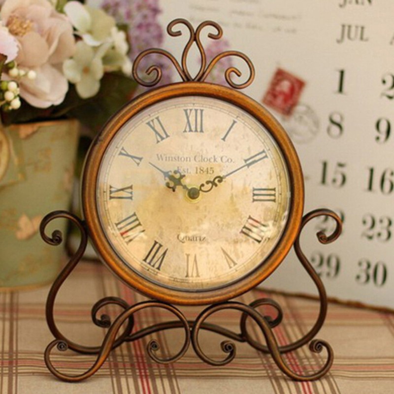 Đồng hồ để bàn bằng sắt phong cách cổ điển