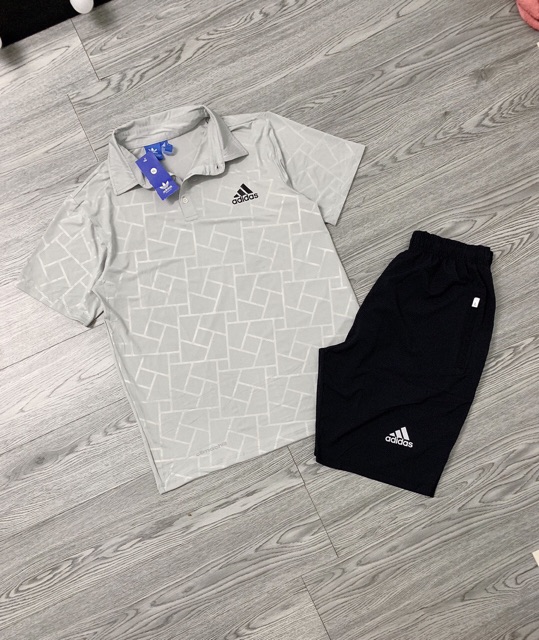 Bộ thể thao hè cổ đức cho nam | BigBuy360 - bigbuy360.vn