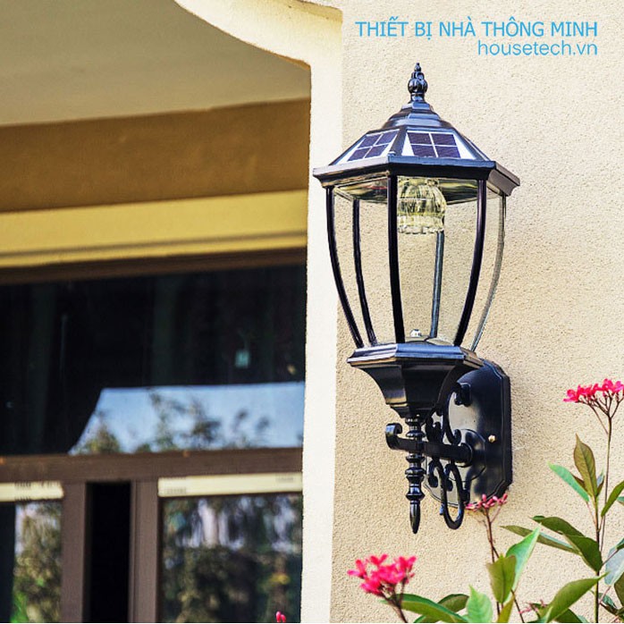 Đèn gắn tường năng lượng cao cấp HT500C