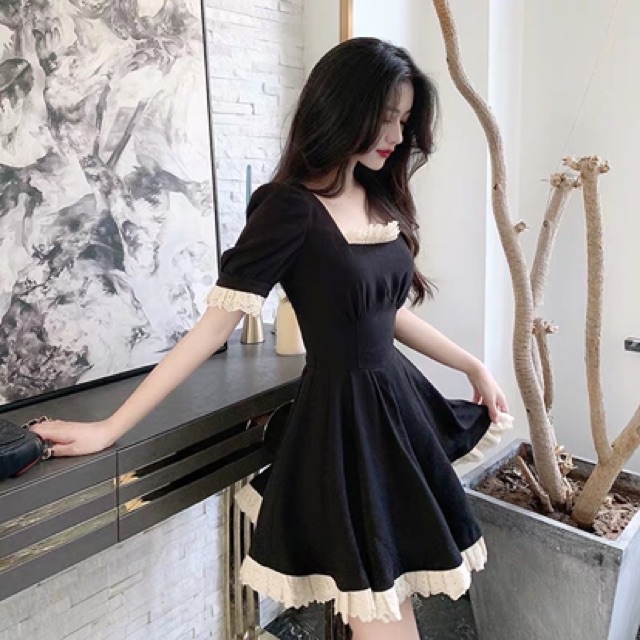 Đầm Đen Phối Ren Tay Bồng Xúng Xính | BigBuy360 - bigbuy360.vn