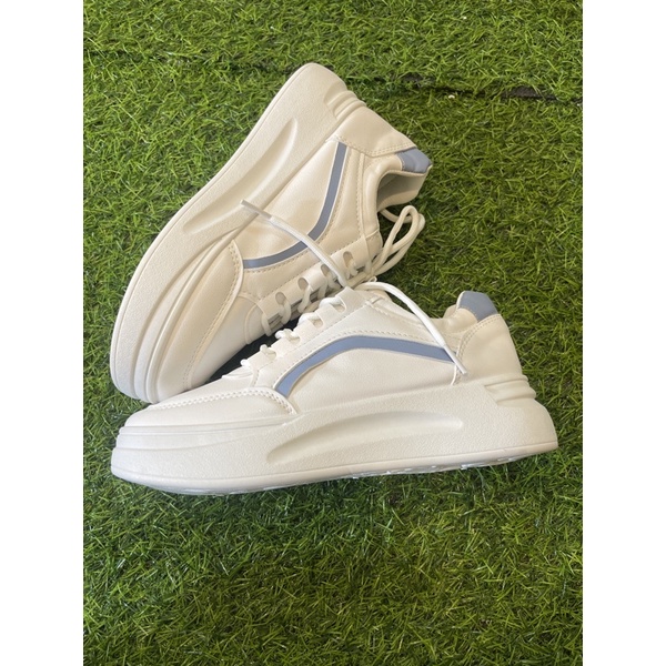 Giày nữ thể thao nữ viền xanh đơn giản mã số 55