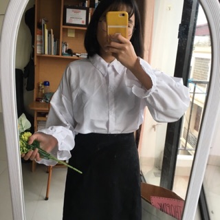 Áo sơ mi ulzzang tay bồng cổ nhọn sẵn