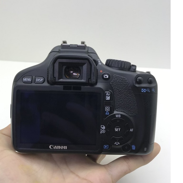 Bộ máy ảnh Canon 550D Kit 18-55mm IS Mới 98% | WebRaoVat - webraovat.net.vn