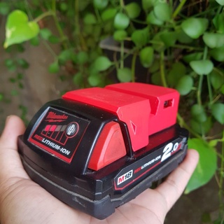 Dock sạc nhanh điện thoại xài pin Milwaukee M18
