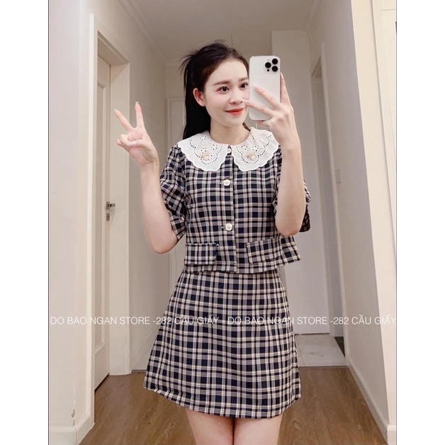 Set áo sơ mi cổ ren mix chân váy kẻ thô nt closet