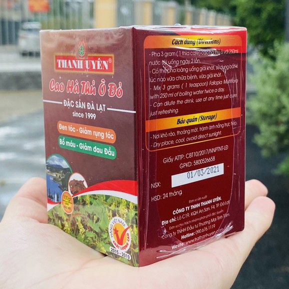 Cao Hà Thủ Ô Đỏ Thanh Uyên 100g giúp giảm rụng tóc, làm đen tóc cho người tóc bạc sớm, giảm đau đầu chóng mặt