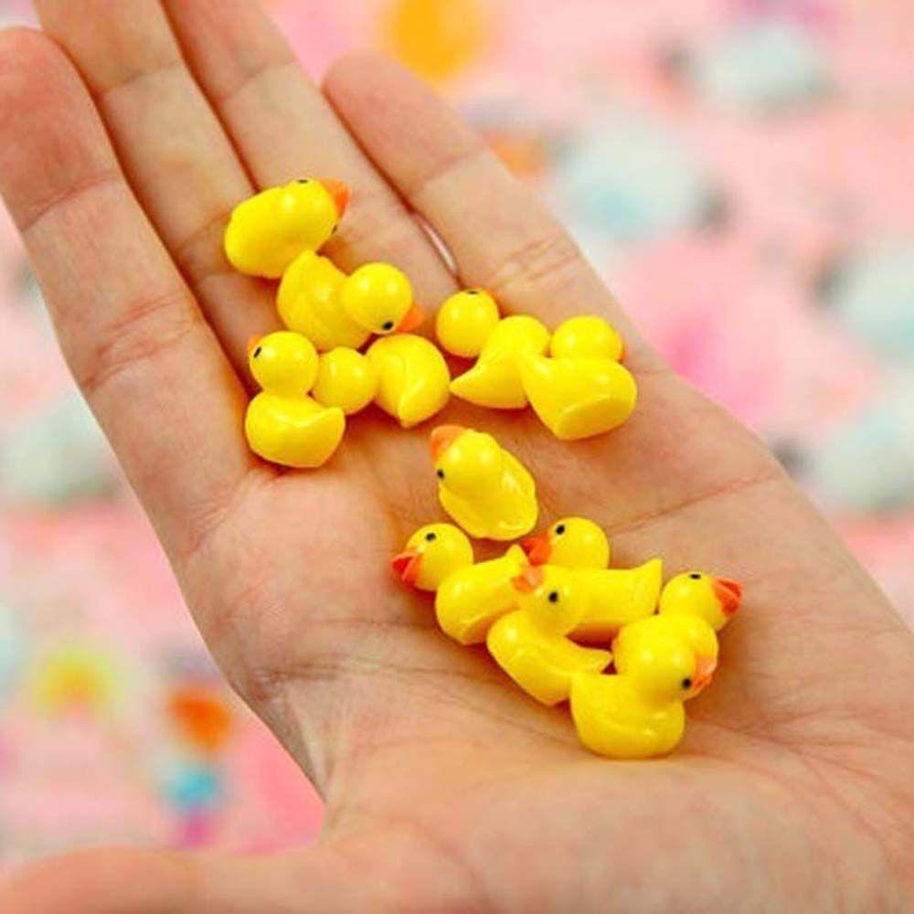 Set 5 Tượng Vịt Vàng Dễ Thương Dùng Để Trang Trí