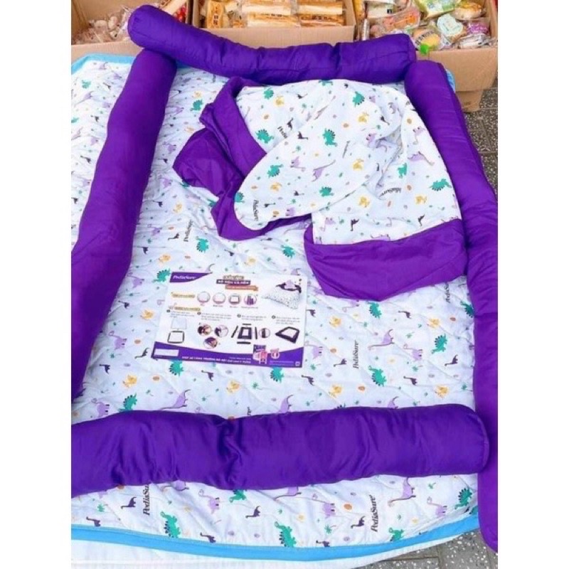 Bộ chăn kèm nệm cho bé siêu đẹp( quà tặng sữa Pediasure)