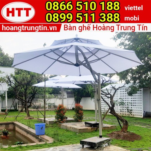 Dù che nắng sân vườn ngoài trời giá tốt nhất tại Nội thất Hoàng Trung Tín