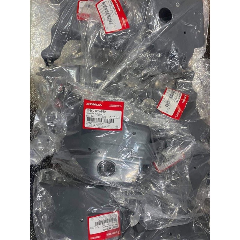 Chắn bùn gầm máy xe Dream