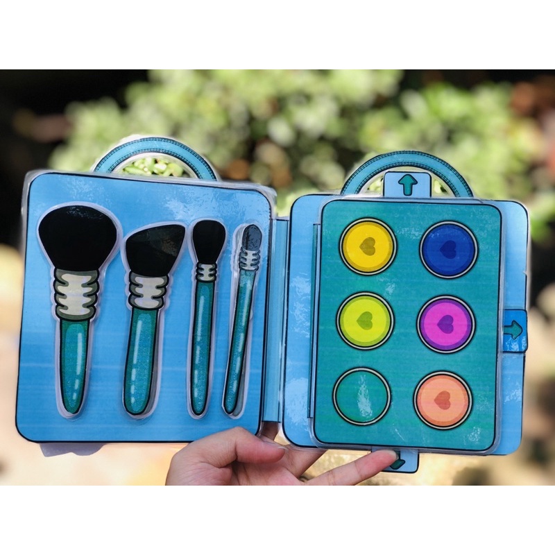 VALI TRANG ĐIỂM DÀNH CHO BÚP BÊ GIẤY