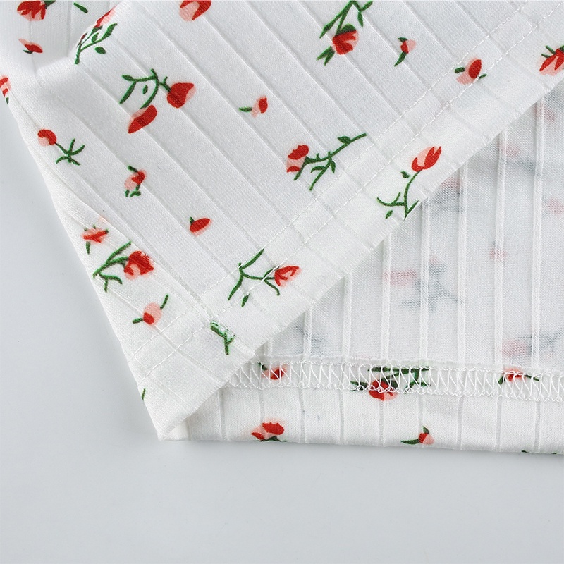 Áo hai dây hoạ tiết hoa nhí cổ điển Floral Camisole