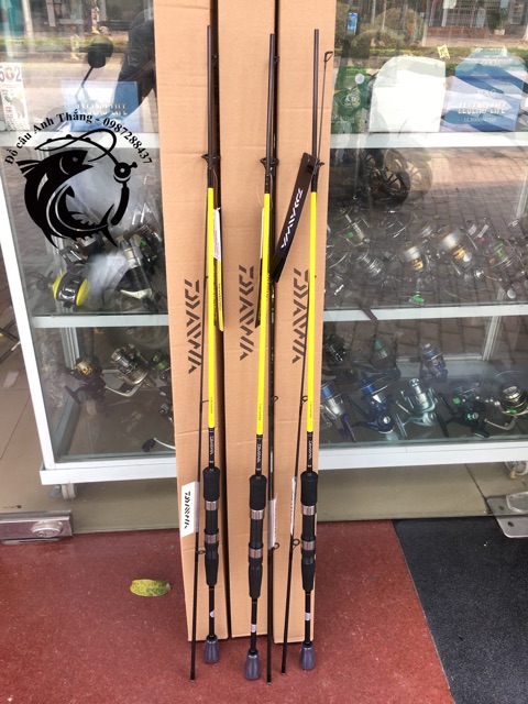 Cần Lure đứng Daiwa Crossfire 662/702 MS-SD