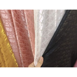 vải lụa chữ D