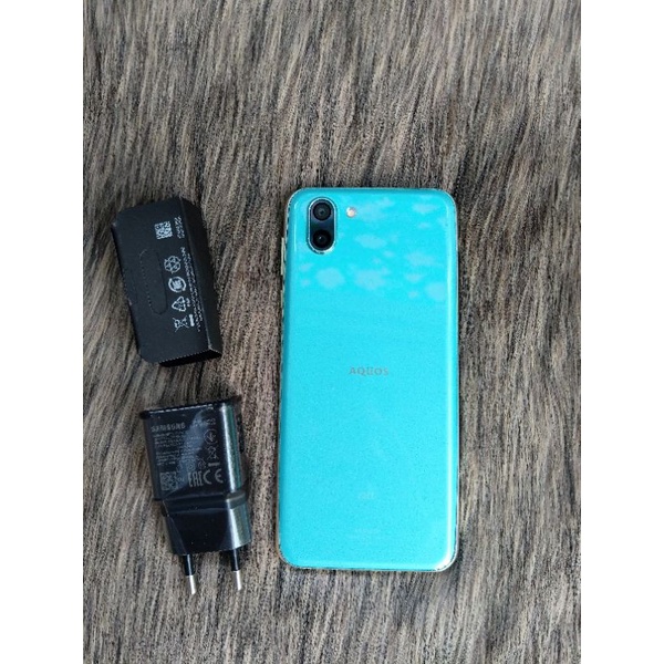 Điện thoại Sharp Aquos R2 4/64Gb Snapdragon 845 Áp Suất