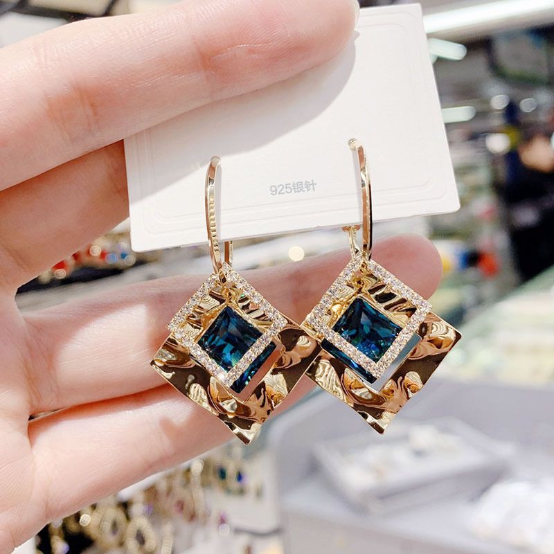 Khuyên tai bạc S925 - Bông tai nữ đa giác đính đá xanh lục lấp lánh sang chảnh xinh đẹp ZaZa.accessories KT8058